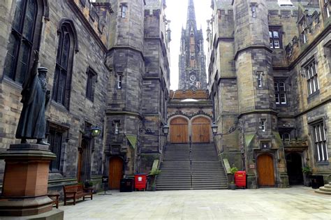 scotland guided tours from edinburgh.